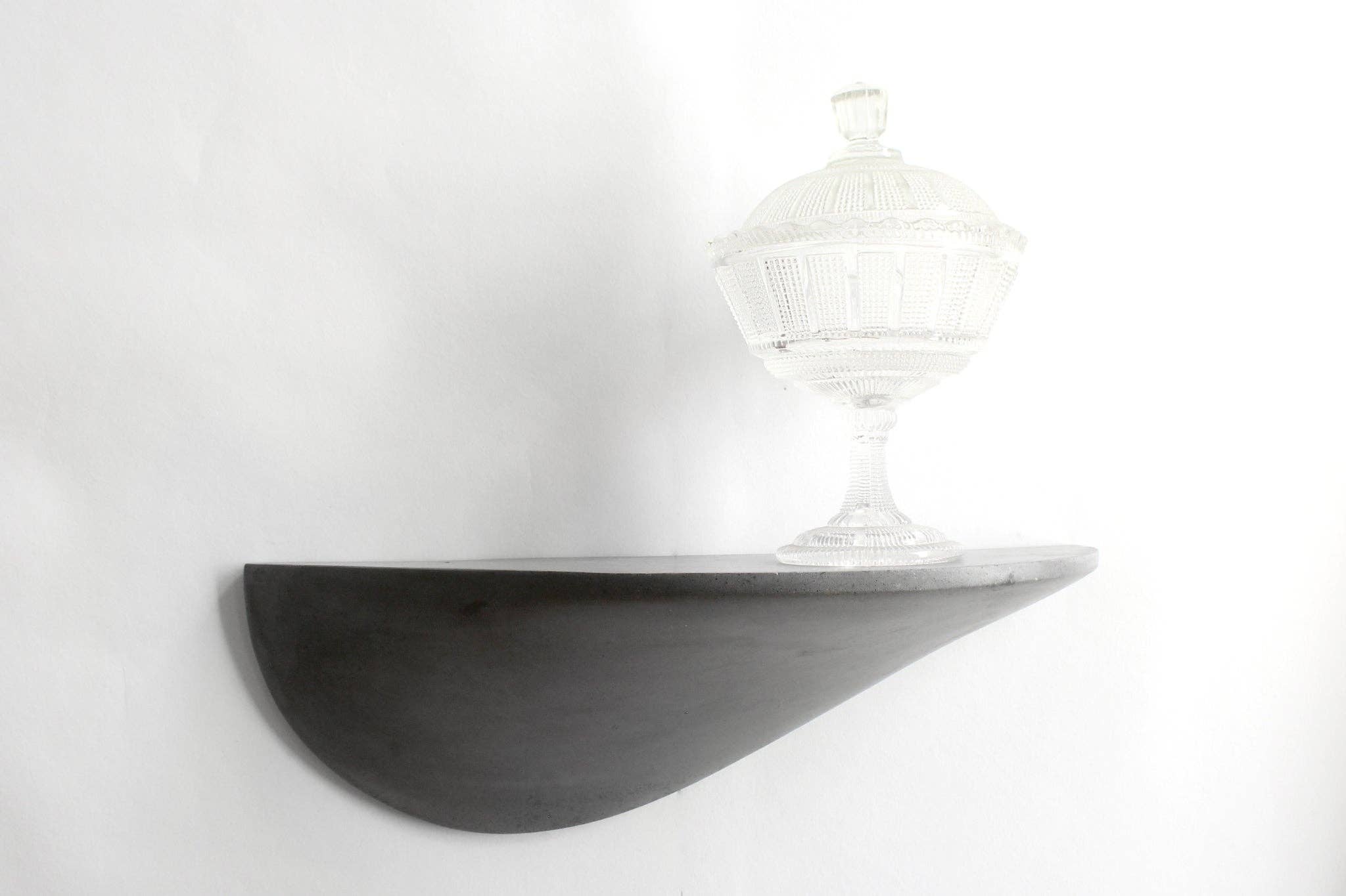 Formpoet - Wholesale Wall Mounted Shelf - Wall shelf concrete large - grey1