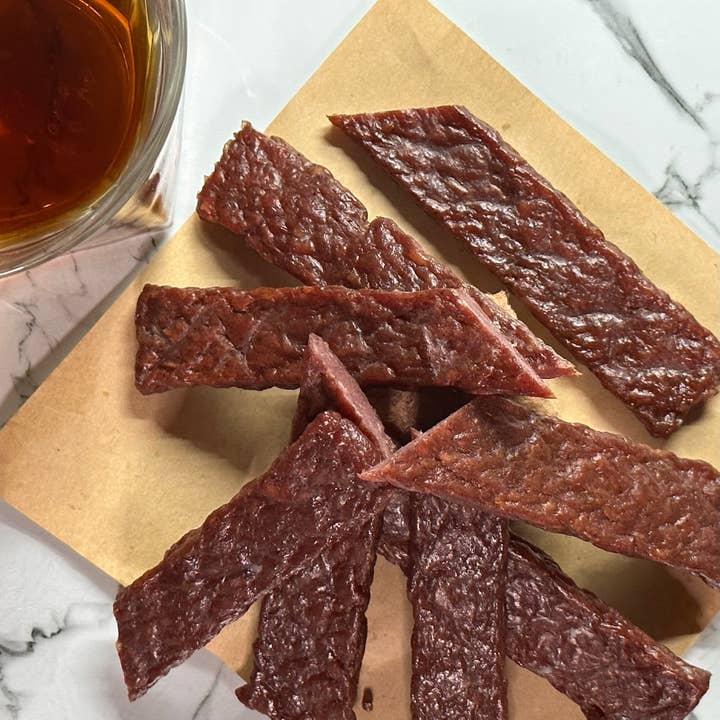 Booze Dogs - Wholesale Jerky - Rum Jerky Style Steak Strips - Snack Size