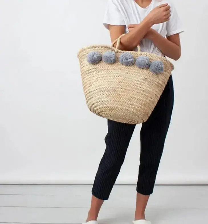 HandmadeBestSeller - Wholesale Strandtas - French Market Basket, rieten zak met pompons7