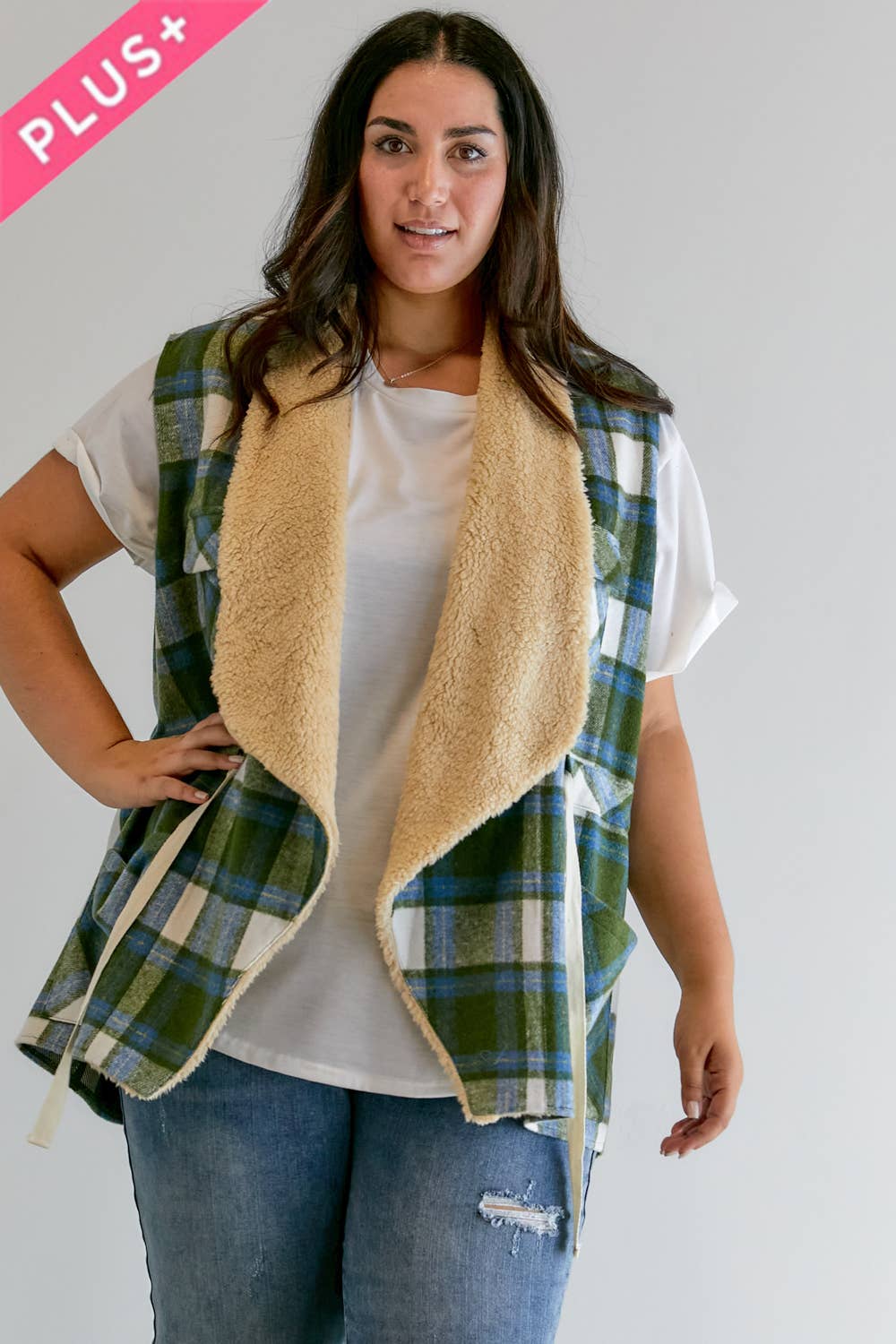 Davi & Dani - Vente Veste – femme - VESTE À MANCHES LONGUES À CARREAUX PLUS1