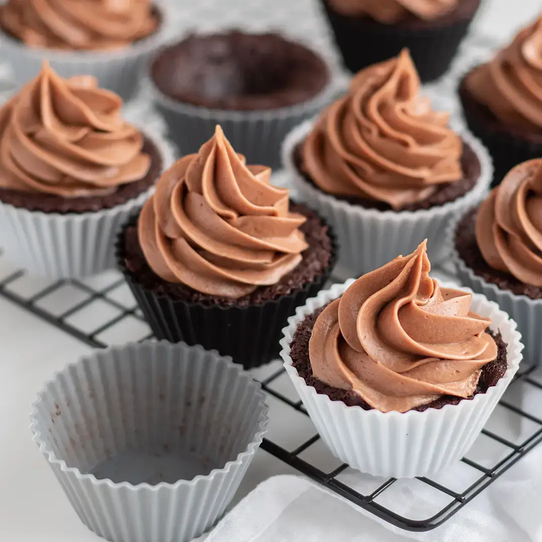 Pufz - Wholesale Cupcake/Muffin Pan - Silicone Muffin Tins1