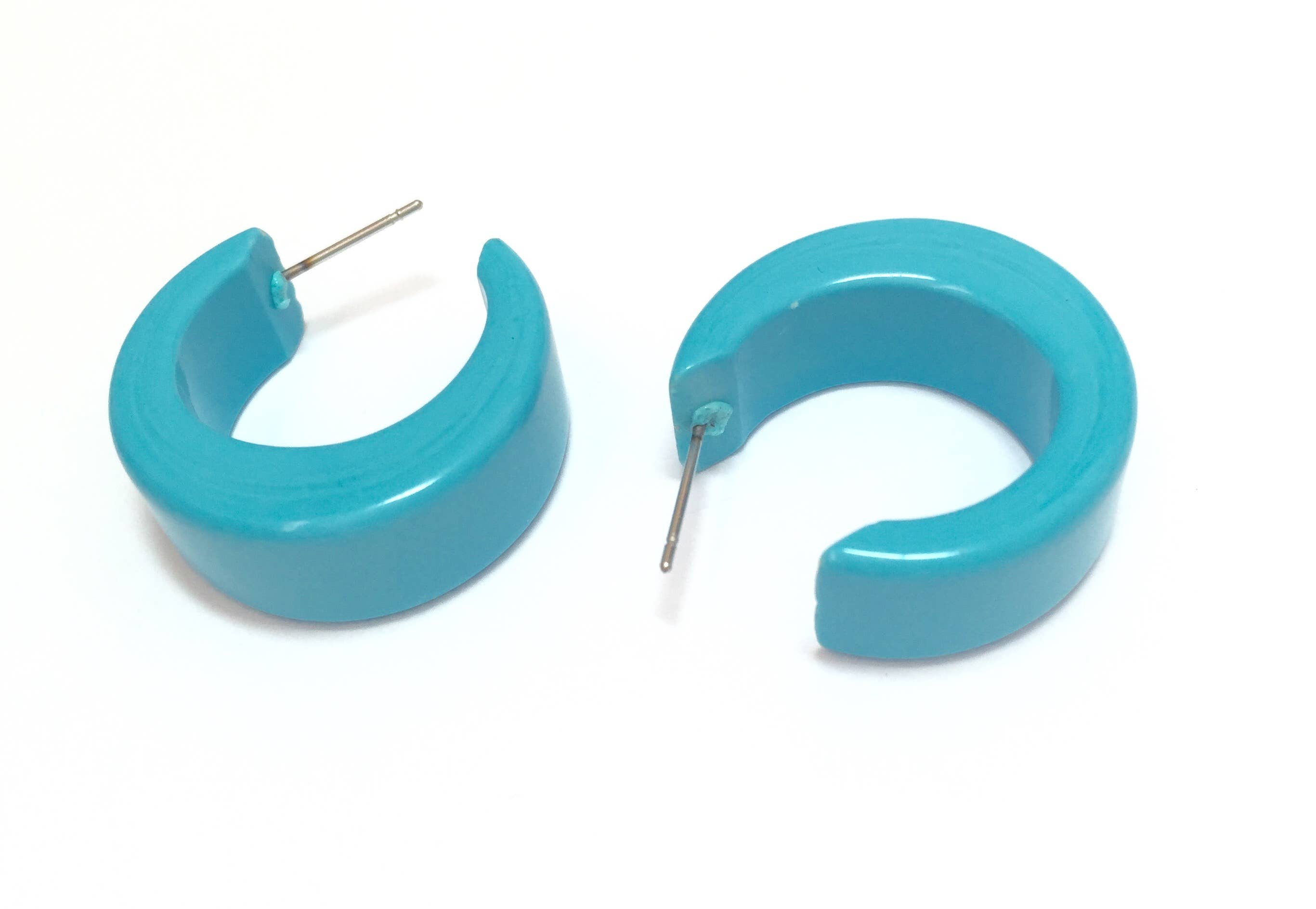 Leetie Lovendale - Wholesale Hoop Earrings - Turquoise Chunky Mod Lucite Hoop Earrings5