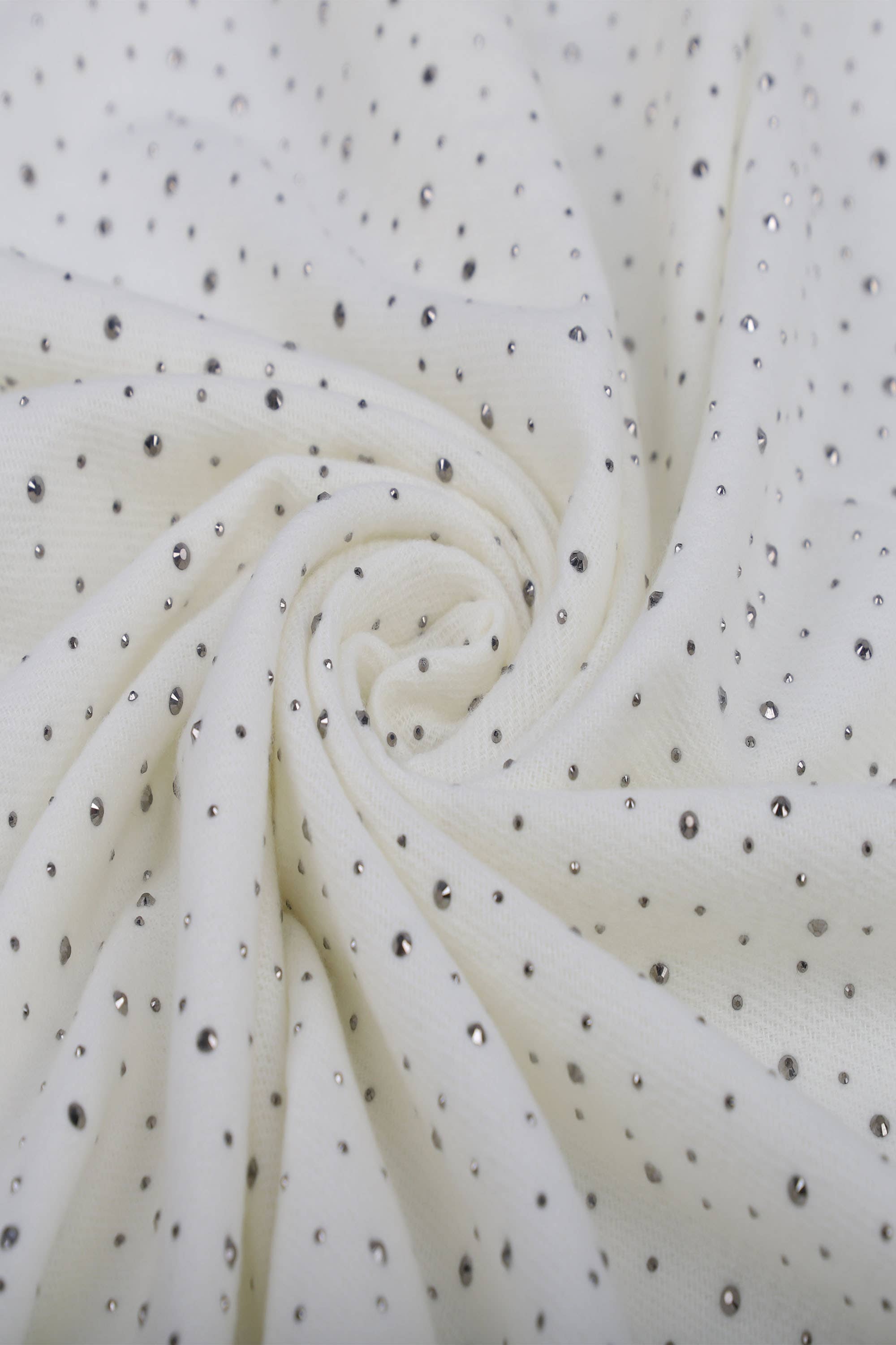 PHANIE MODE - Wholesale Scarf - Women's - E-09300 Scarf with rhinestones and fringes16