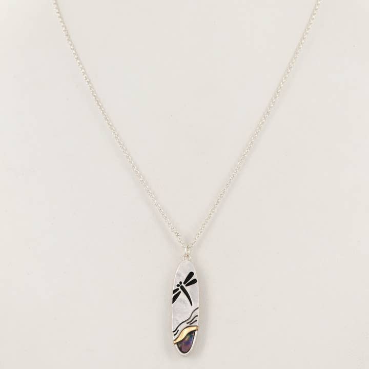 Colgante ovalado de libélula tritono con forma de abulón plateado desgastado FR4998 para venta al por mayor de 0011 PREMIERE