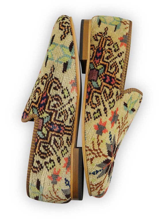 Herren-Mokassins, Größe 10,5 für den Großhandel von Artemis Design Co.