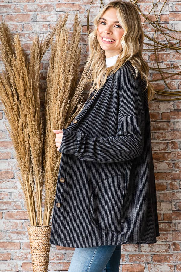 7th Ray – Großhandel Hemdjacke/Shacket – Damen – Solide Rippe Knopfleiste Seitentaschen Langarm Shacket T525633