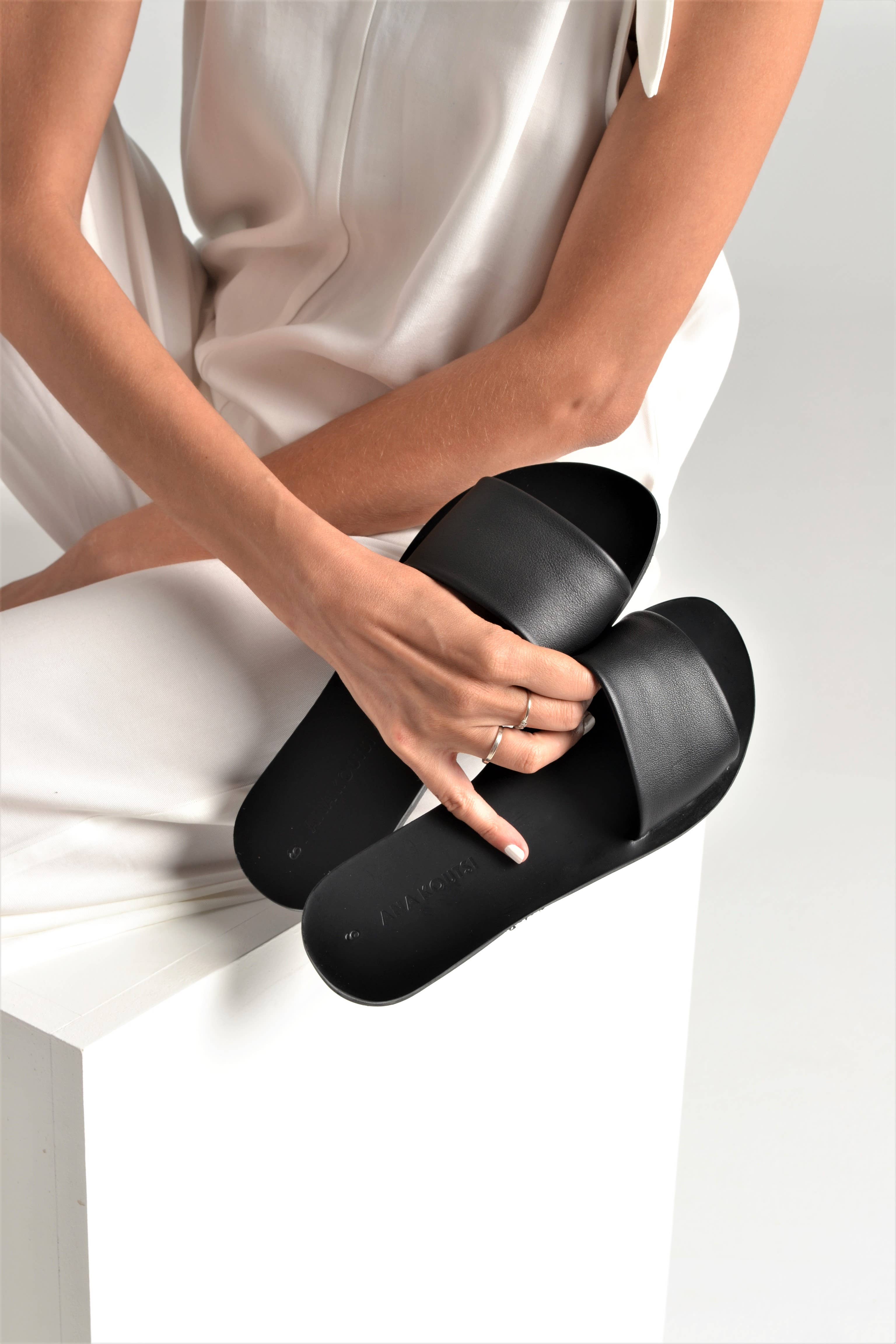 ANA KOUTSI - Wholesale Sandals - Women's - Kalia leather sandals in black3