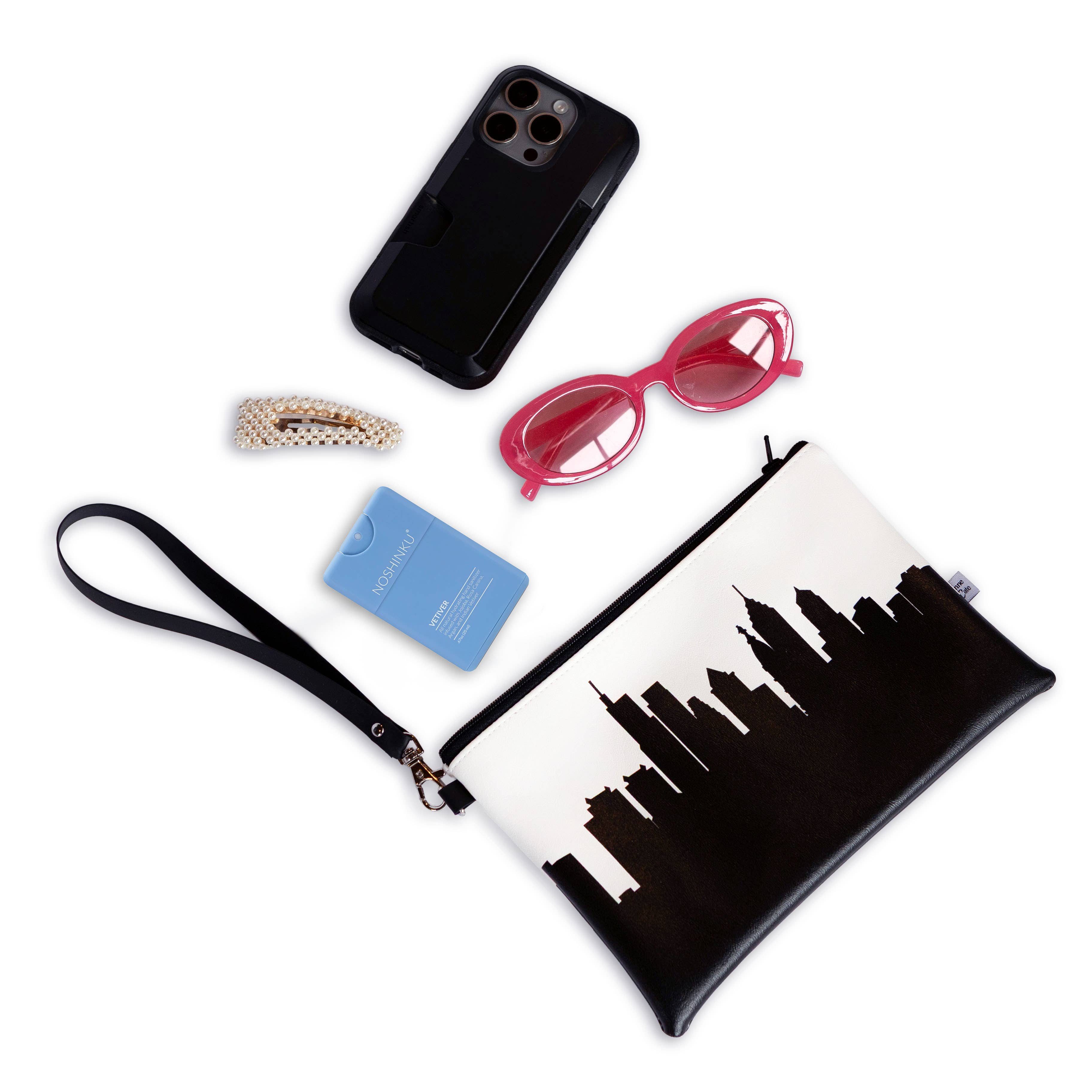 Anne Cate – Bolsa - Mulher por atacado – Carteira de Pulso com Vista Panorâmica de Cleveland OH1