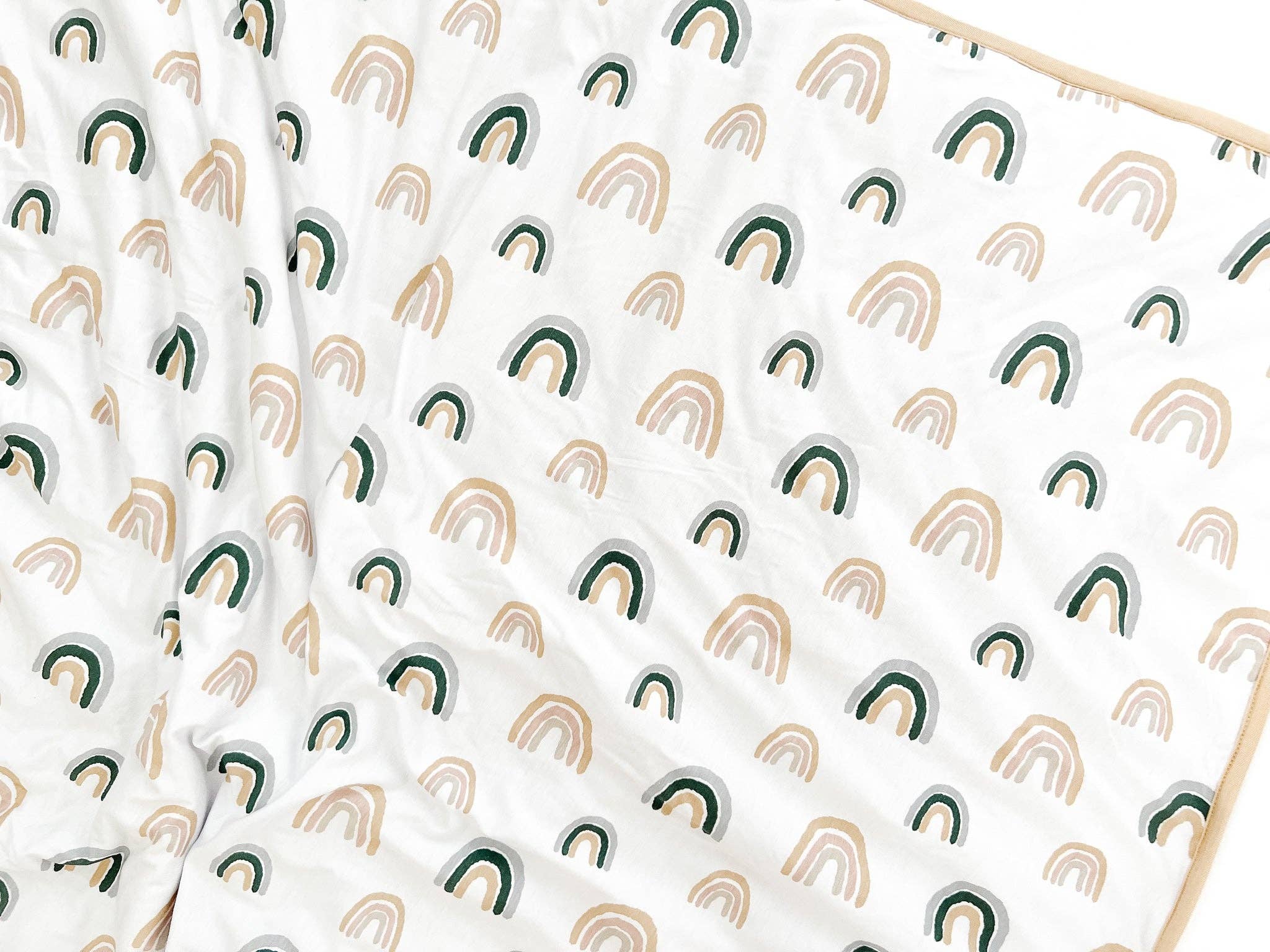 NODNAL Co. – wholesale Swaddle – Baby – Bamboo Swaddle Blanket in Rainbow14