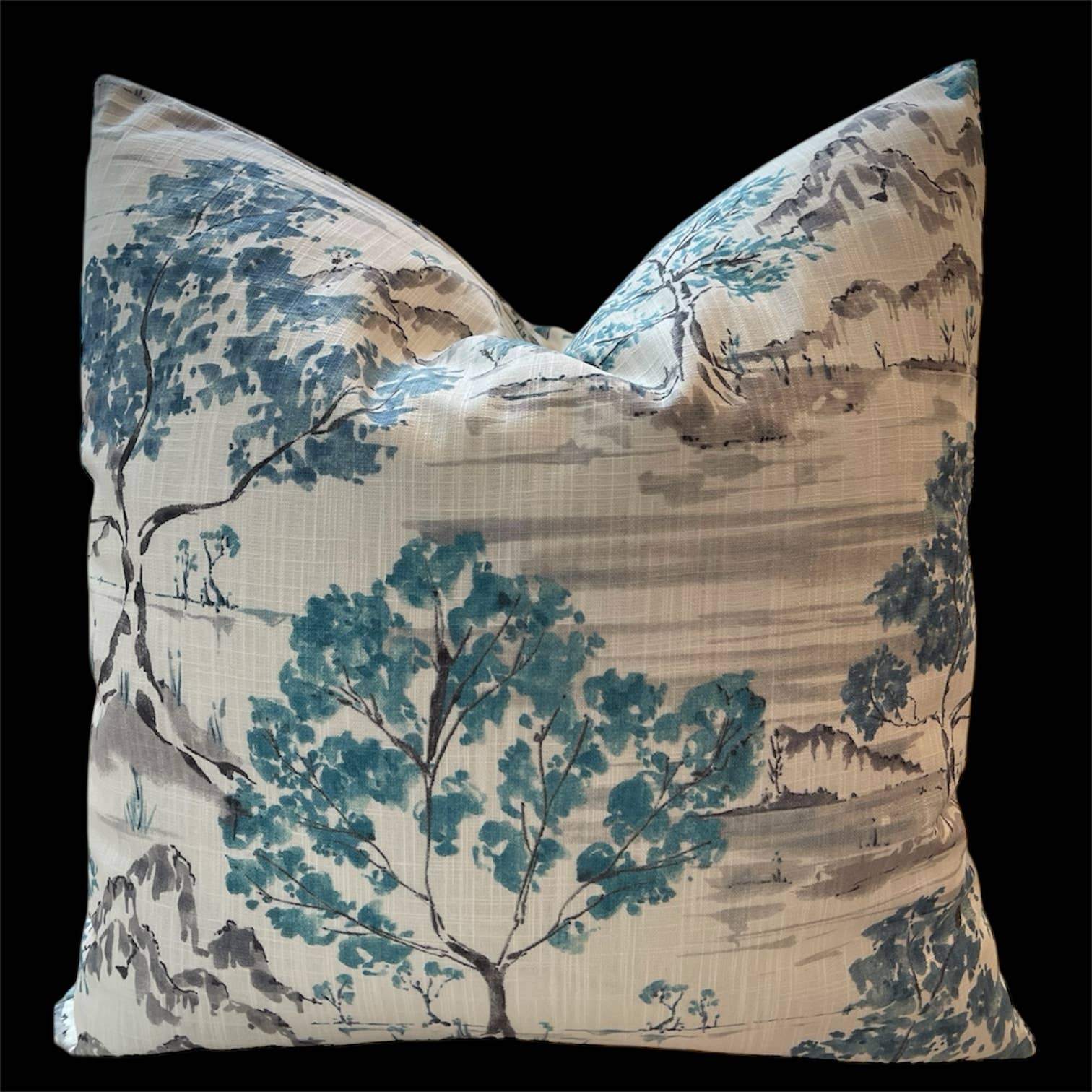 Dahlia & Grace pillows - Wholesale Throw/Decorative Pillow - Samantha Landscape Throw Pillow with Feather Insert1