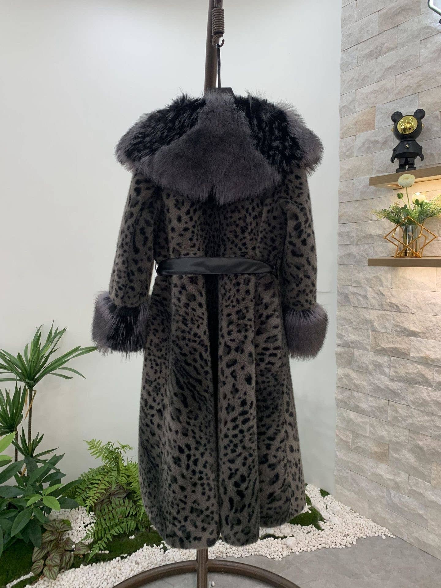 Flerfärgad SY329 Ny vinter lång fuskpäls för wholesale på Faire1