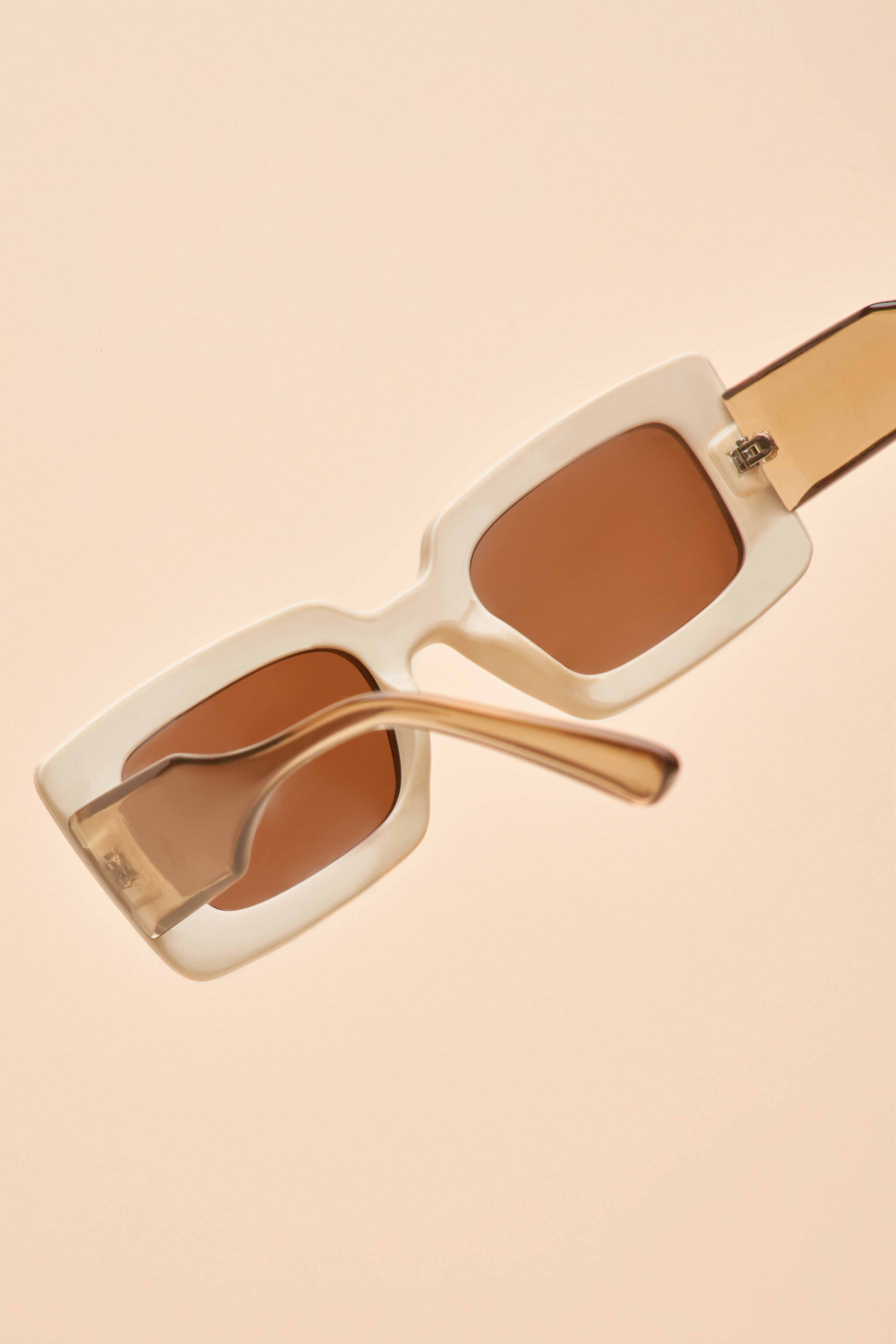 Powder Design inc - US - Wholesale Sunglasses - Women's - Limited Edition Andi Sunglasses - Terracotta5