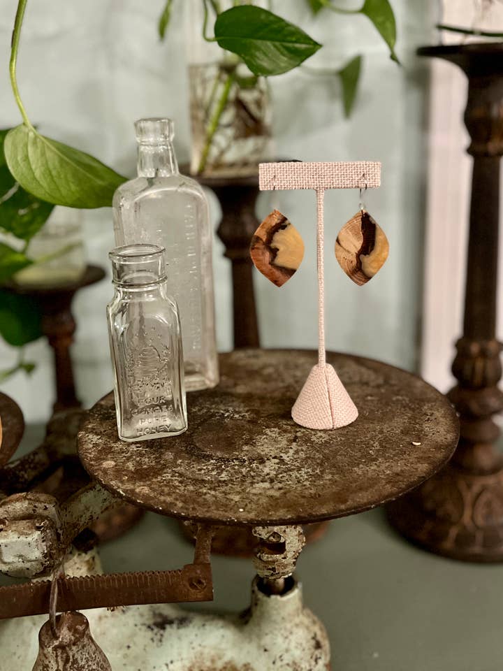 Médio - Forma de diamante - Ouro por atacado de Alchemy Jewelry