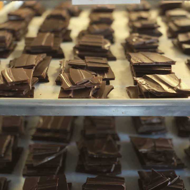 NeoCocoa - Wholesale Toffee - 3oz Chai Latte Toffee Brittle