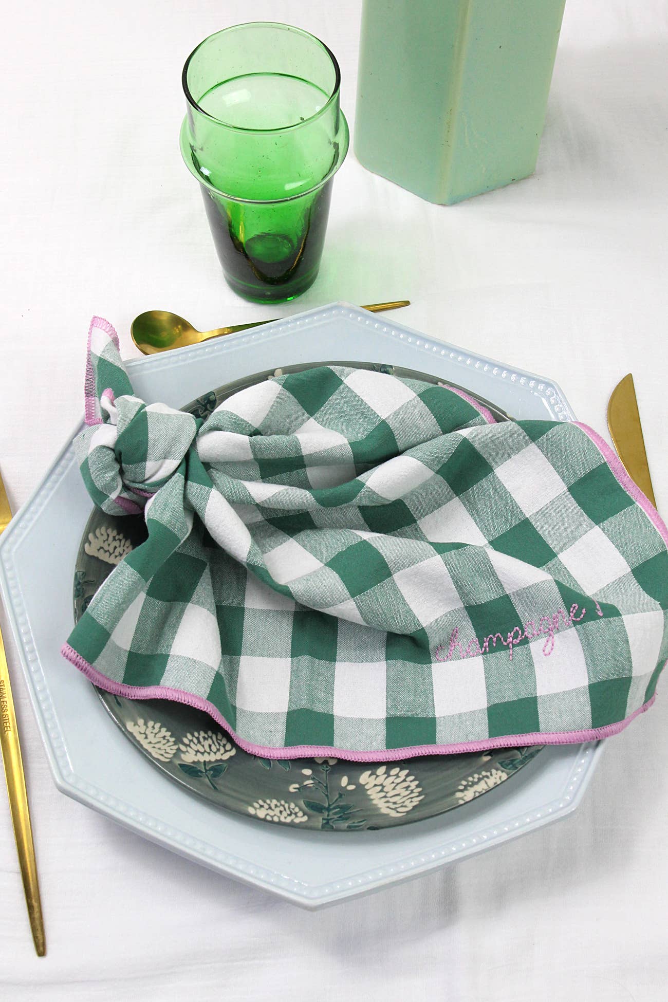 BARNABÉ AIME LE CAFÉ - Wholesale Dinner & Cloth Napkin - Gichy plaid and embroidery napkins27