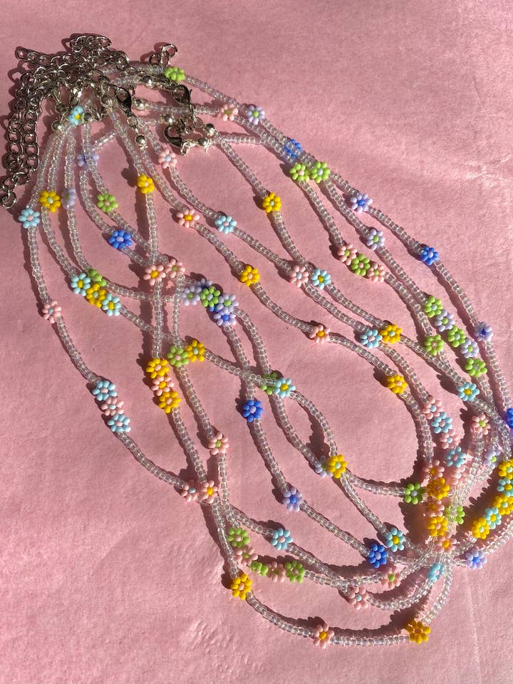 Scattered Daisies for wholesale by Lil Things Shop