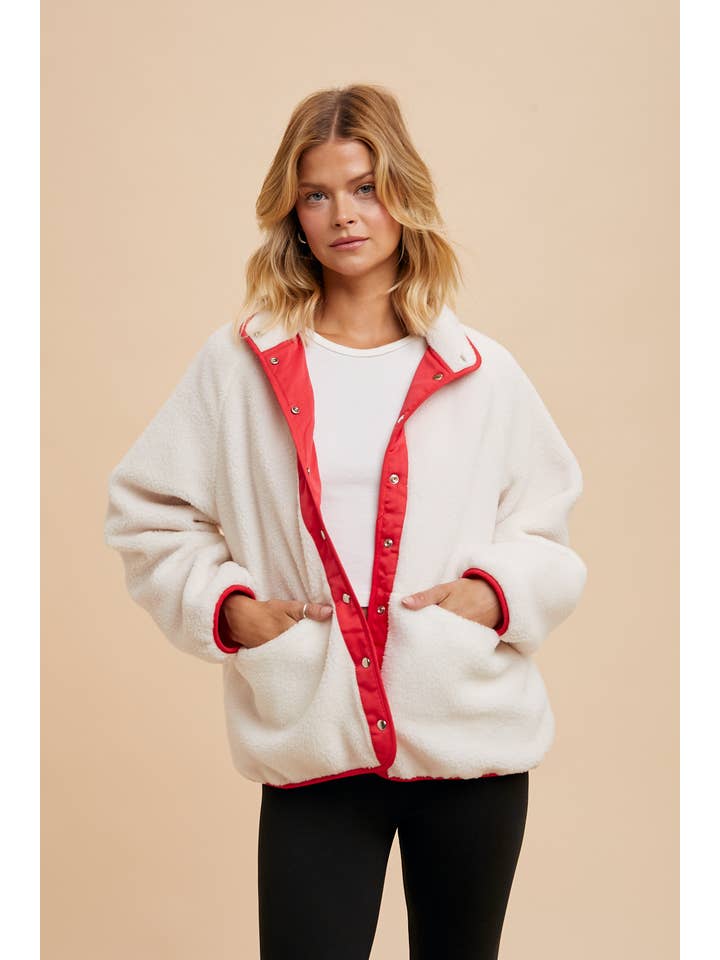In Loom - Wholesale Jacket - Women's - REVERSIBLE TWO TONED SHERPA JACKET