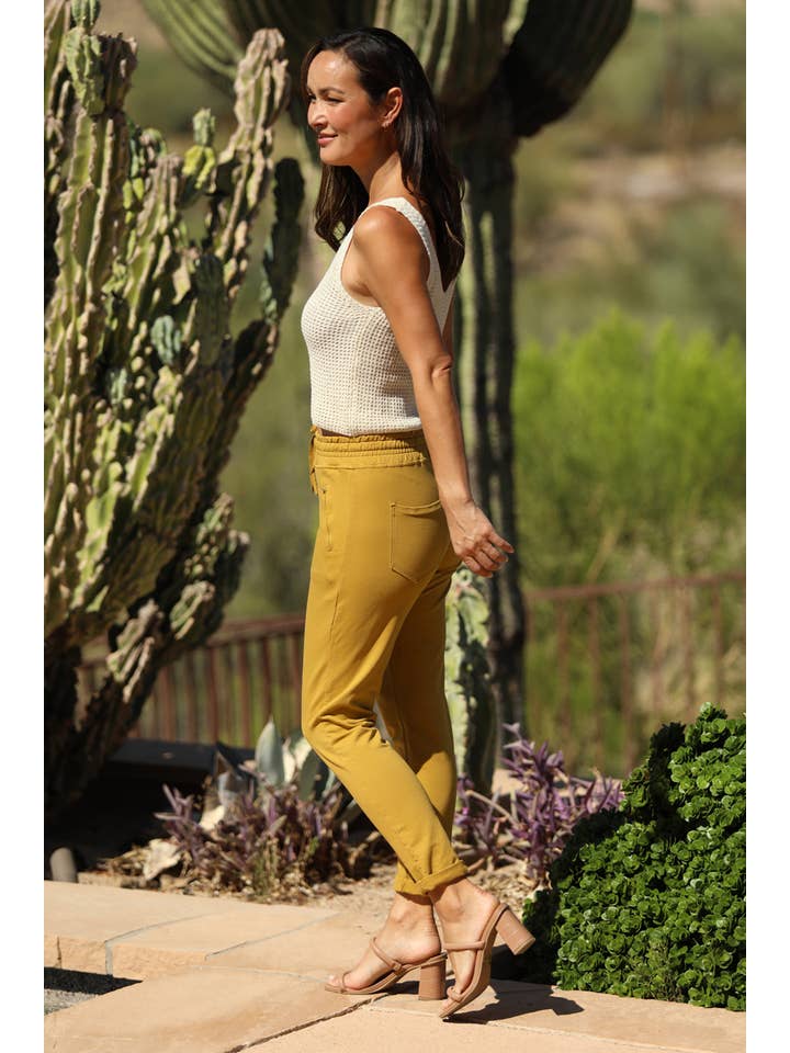 Nostalgia - Vente Pantalon d'intérieur/de jogging – femme - JOGG DE JOGGING EN TISSU ÉPONGE NP746-ASIS AVEC LIEN À NOUER SUR LE DEVANT ET POCHE ZIPPÉE39