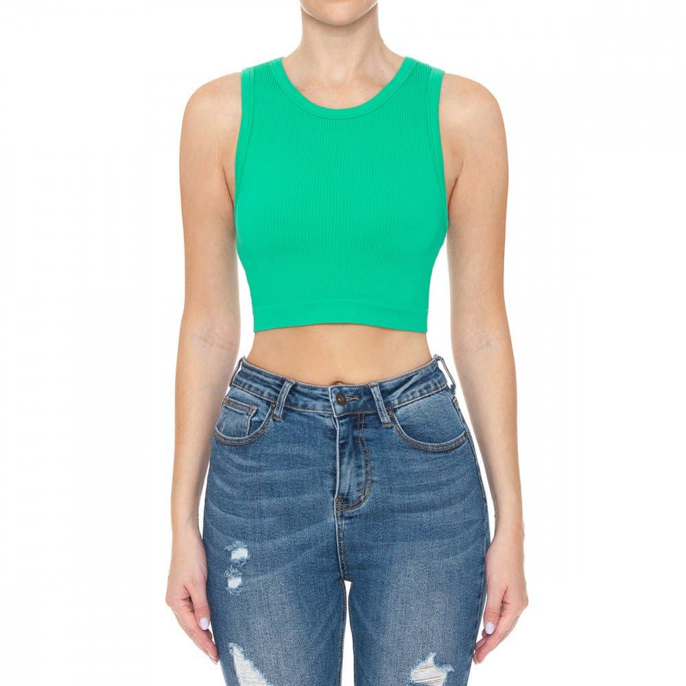 Paperdoll – Großhandel Tanktop – Damen – GERIPPTES, KURZ GESCHNITTENES, NAHTLOSES TANKTOP MIT RUNDHALSAUSSCHNITT5