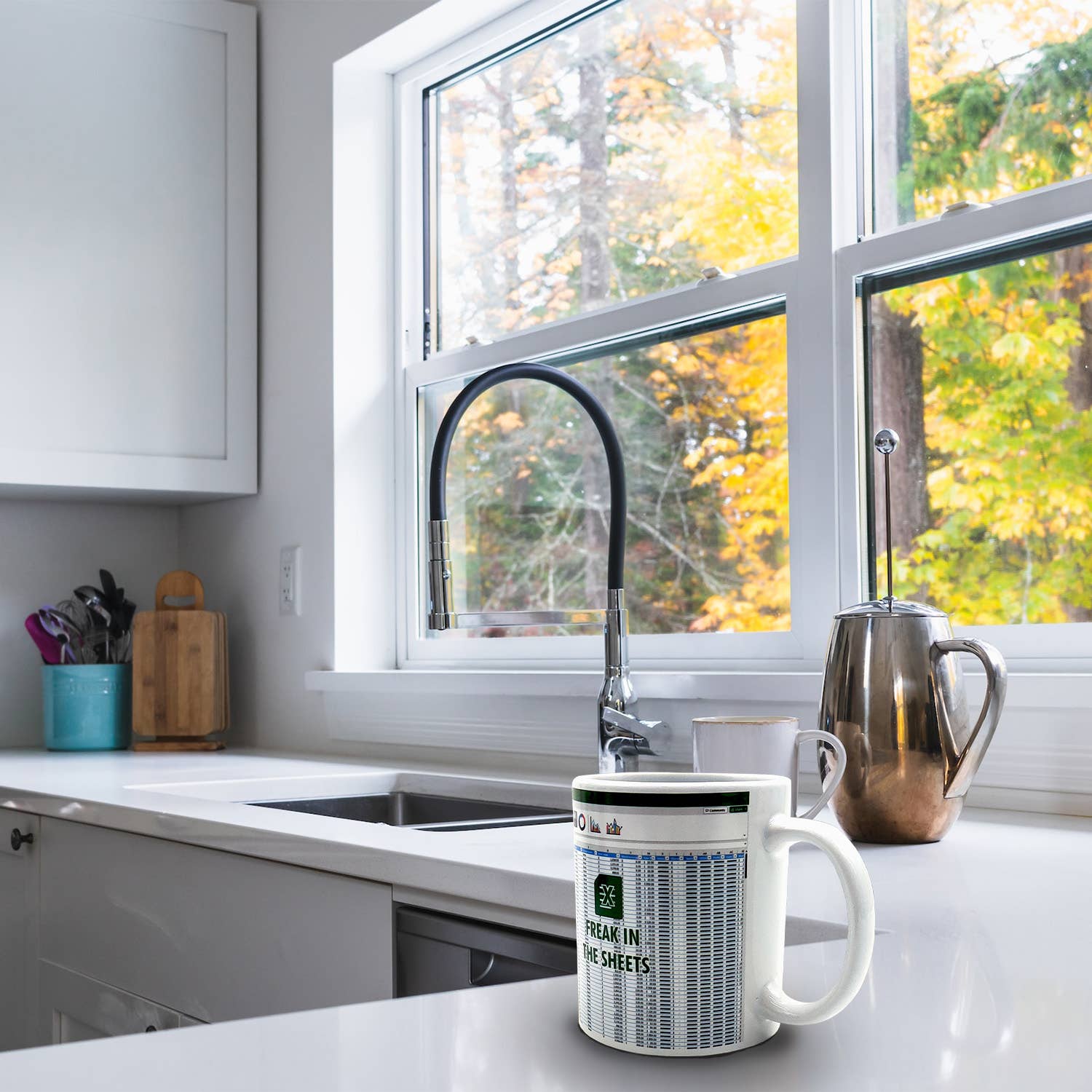 Mad Monkey GmbH - Wholesale Coffee/Tea Cup - Freak in the Sheets mug2