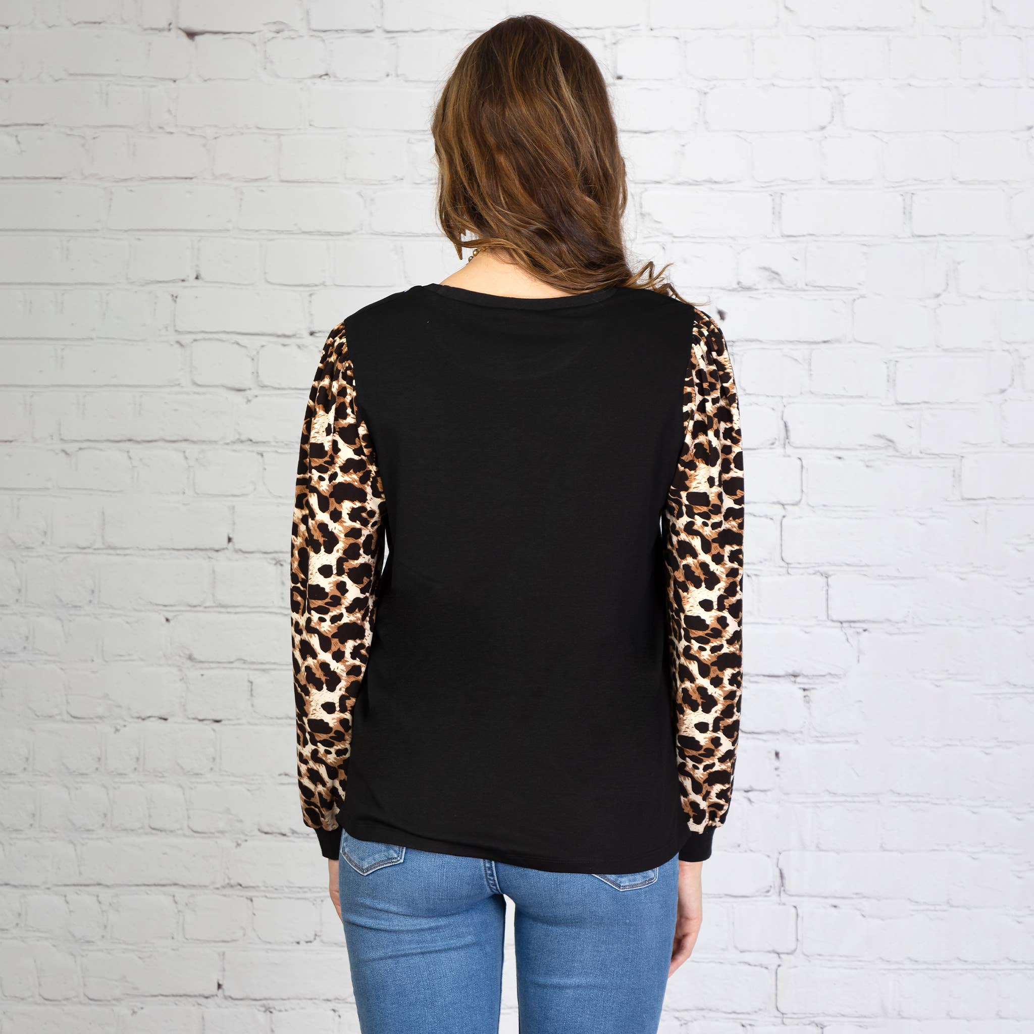 Your Fashion Wholesale - Wholesale Blouse - Women's - Leopard Long Sleeve Puffed Top5
