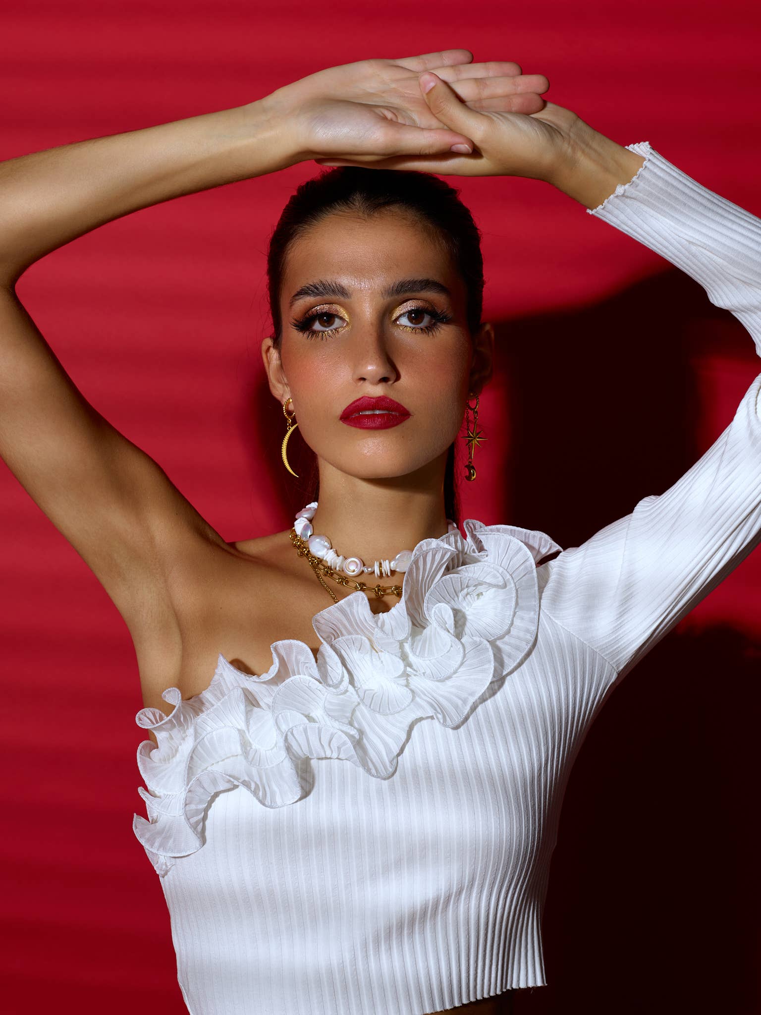 SUSANA FARINHA JEWELRY – wholesale Hängande örhängen – Guldmånörhängen2