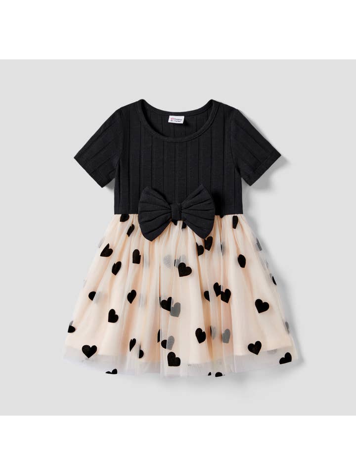 Abricot Robes noires en maille à motif cœur épissé pour maman et moi en vente sur Faire