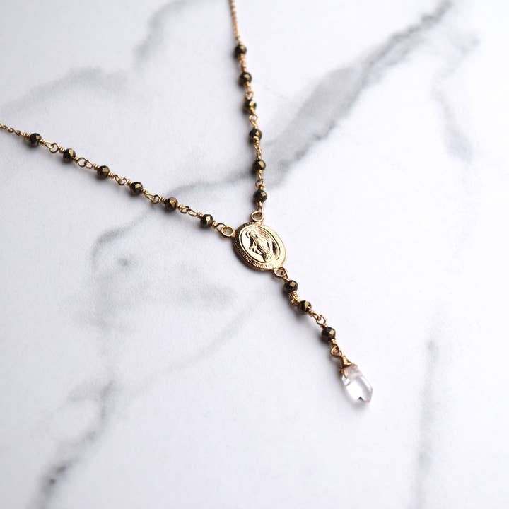 Mi Raíz Jewelry - Vendita all'ingrosso Collana con ciondolo/pendaglio - Collana rosario in pirite con diamanti Herkimer
