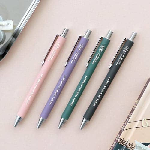 Notable Designs (UK) – wholesale Pen – Iconic Non-Slip Smooth Pen - Ballpoint