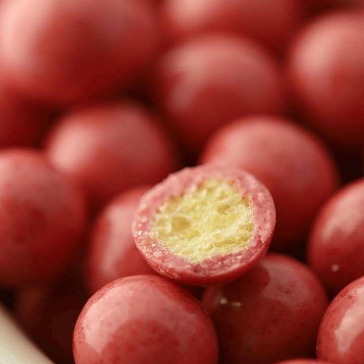 Chocs ‘N Boxes - Wholesale Chocolate Covered Sweets - Raspberry White Chocolate Dragees