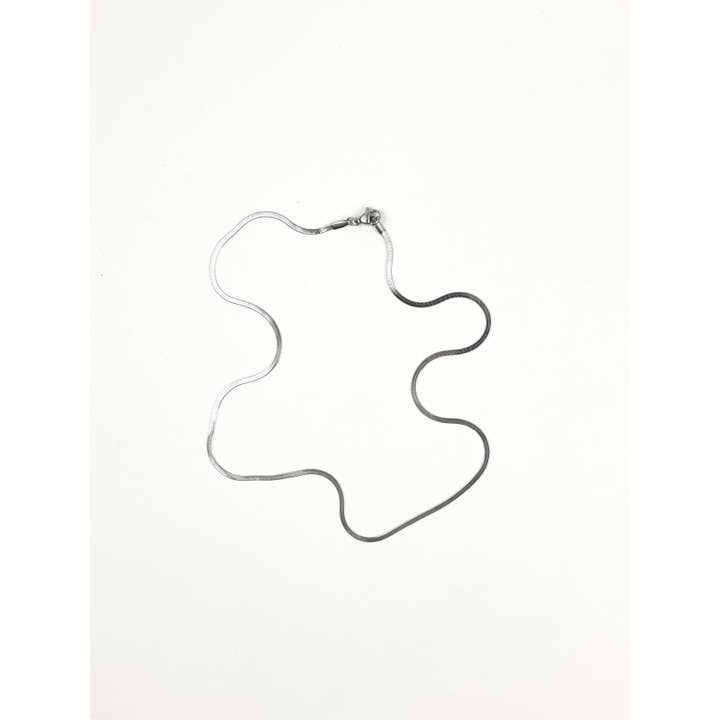 Emilie Pesch - Wholesale Link & Chain Necklace - Snake Necklace1