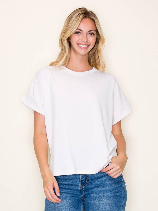 RUND HALS KORTÆRMET MODAL BASIS T-SHIRT for engroshandel hos Tres Bien, Inc