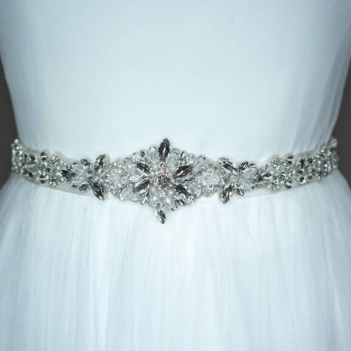 O Cinto de Pérolas e Cristais Feito à Mão Lexis por atacado de Brides and Belts