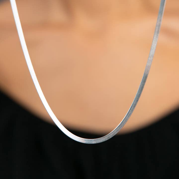 Volenia Silver - Vendita all'ingrosso Collane a catena e maglie - Collana donna in argento sterling 925 con catenina piatta placcata in oro2