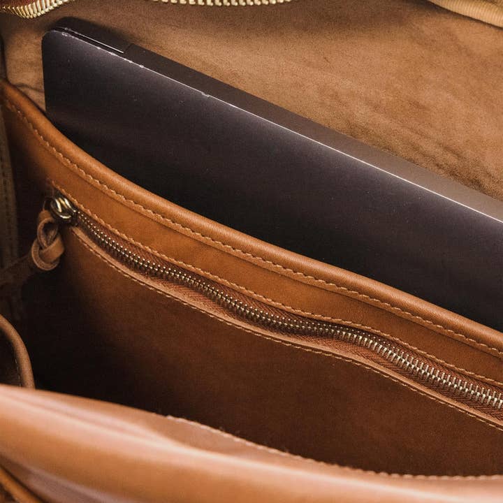 WP Standard - Wholesale Briefcase - Unisex - Leather Briefcase for Men