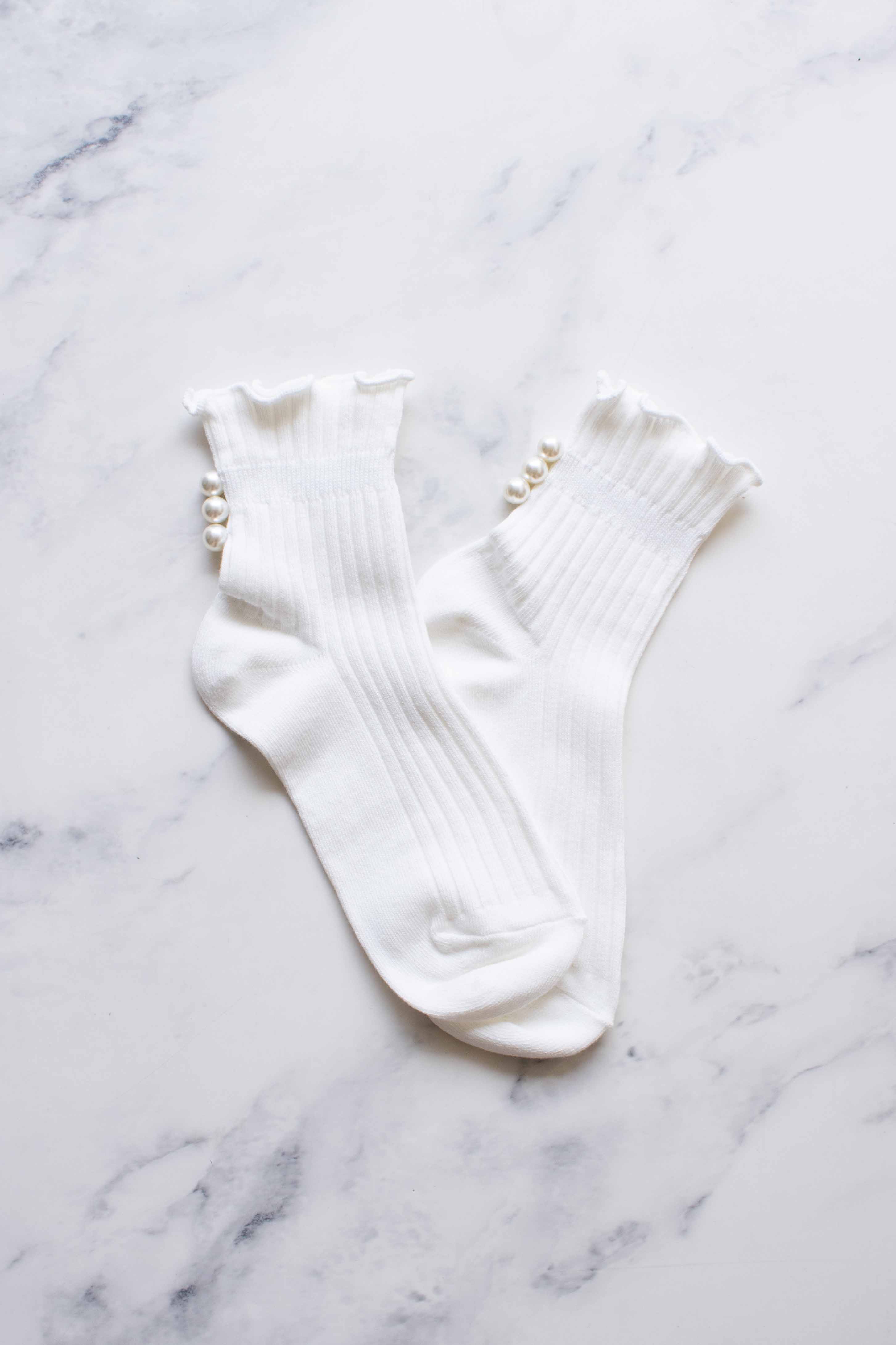 Tiepology - Wholesale Socks - Women's - Women's Love Pearls Socks3