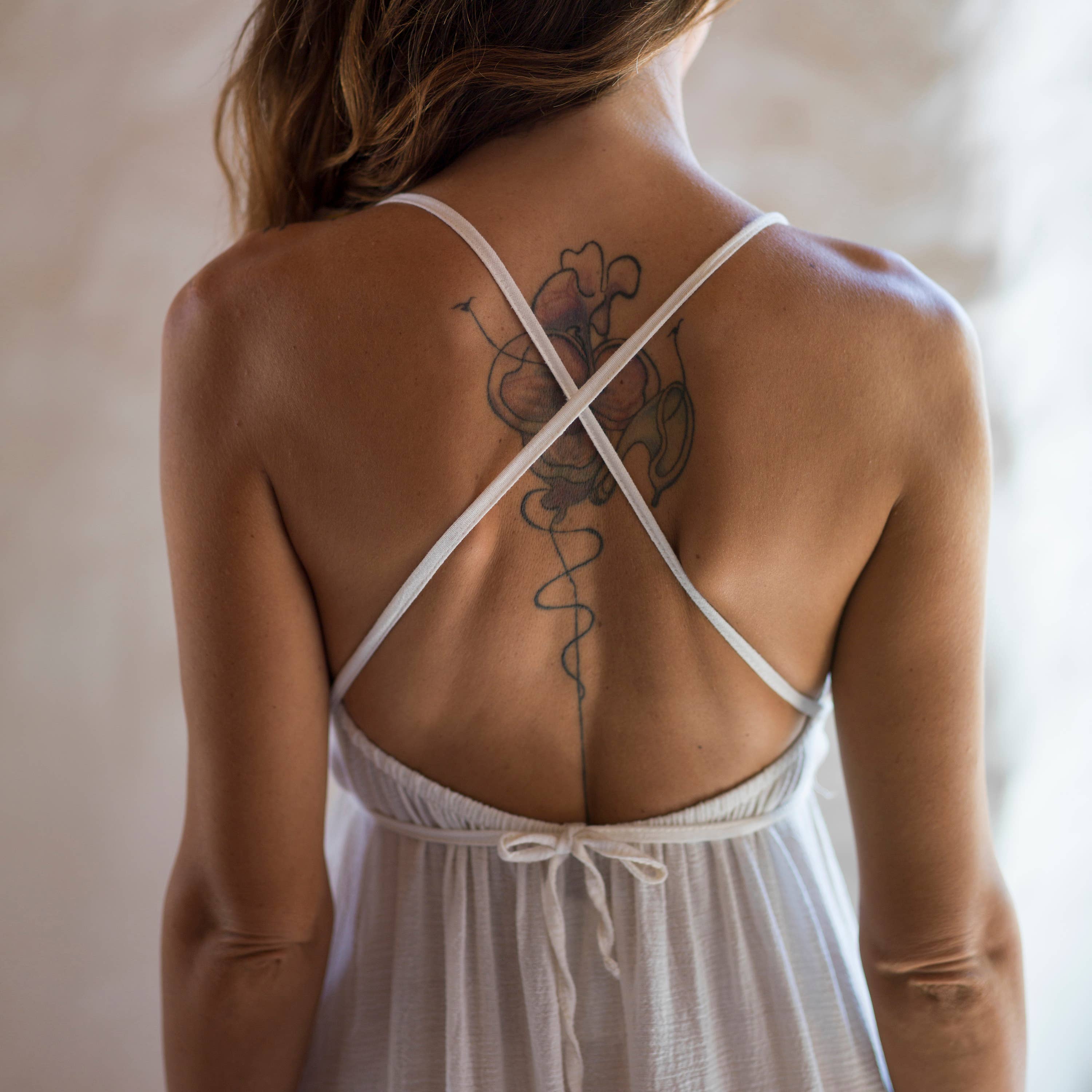 loom.ist – Großhandel Kleid – Damen – Sile Maxi-Kleid mit Schnürung16