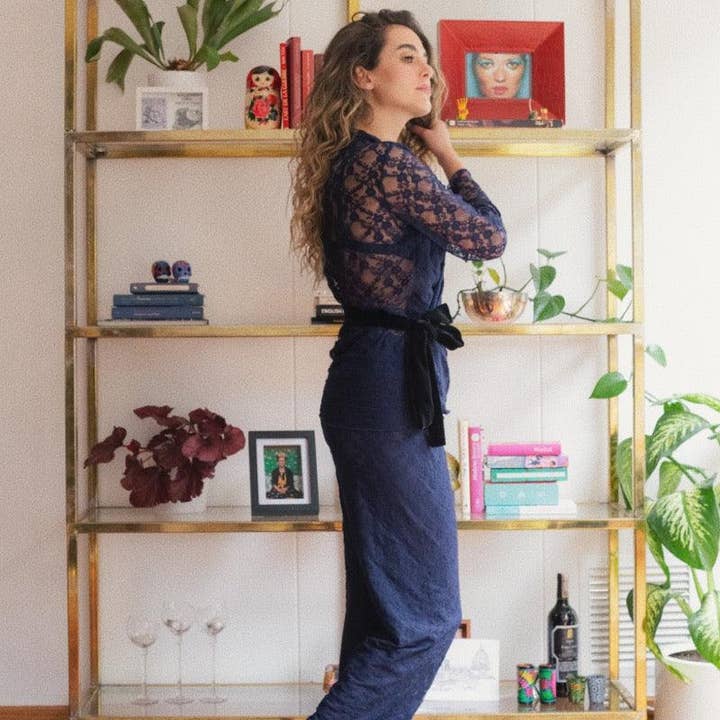 Bleu Aitana pour la vente par The Nylon Club