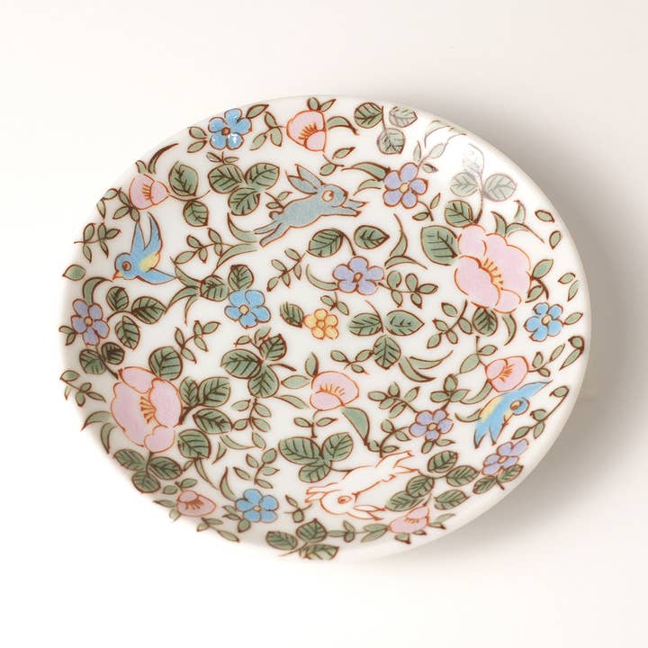 Kutani Art Small Plate: Flower and Rabbit, Supervised by Takatomo Kawai for wholesale by KASHIKO