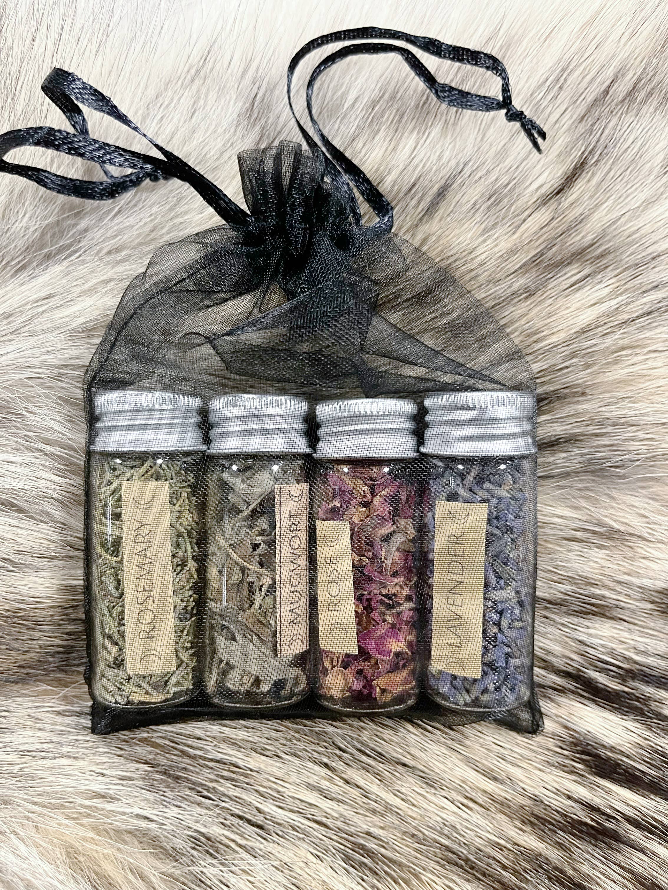 Pretty Potions Apothecary - Vente Accessoire de méditation - Kit d'herbes essentielles pour rituels2