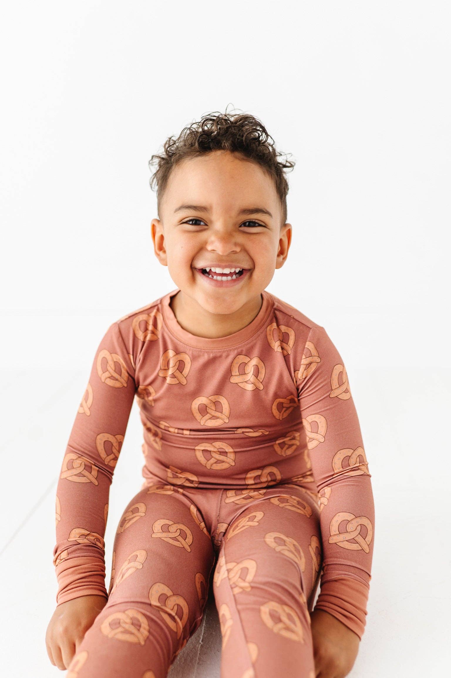 Kiki + Lulu – Conjunto de pijama - Crianças por atacado – Pijamas Pretzel para Crianças4