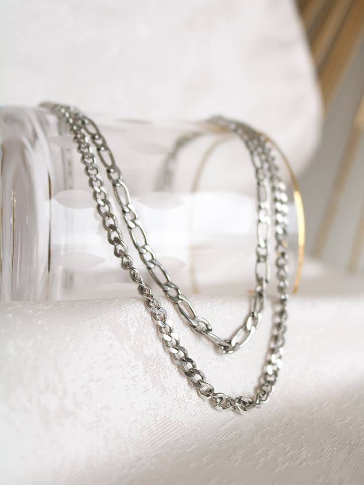 The Amanda for wholesale by Lia Reese Canada