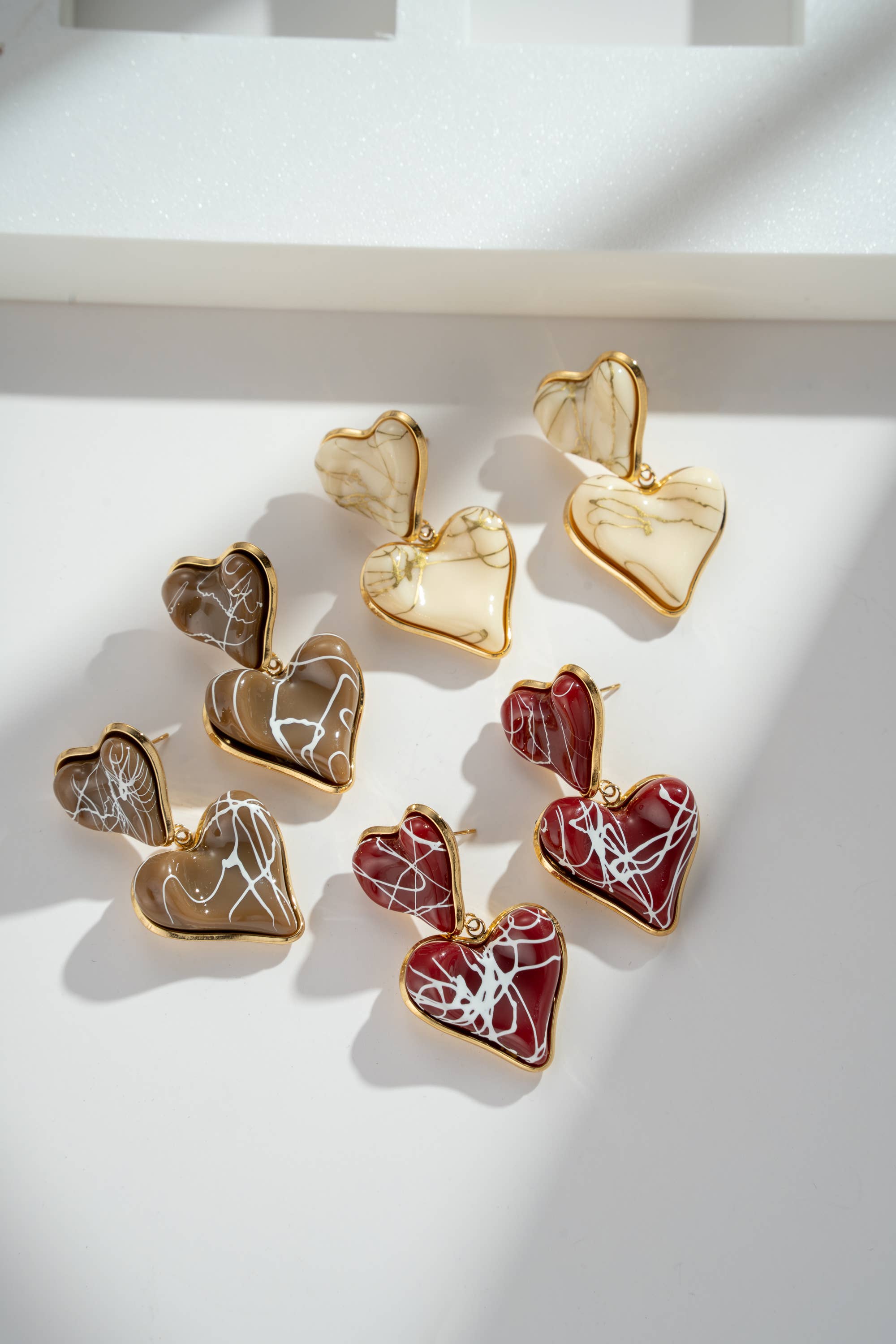 COSMOS - Wholesale Dangle Earrings - Double Heart Loops Gold Resin Chic Stainless Steel3