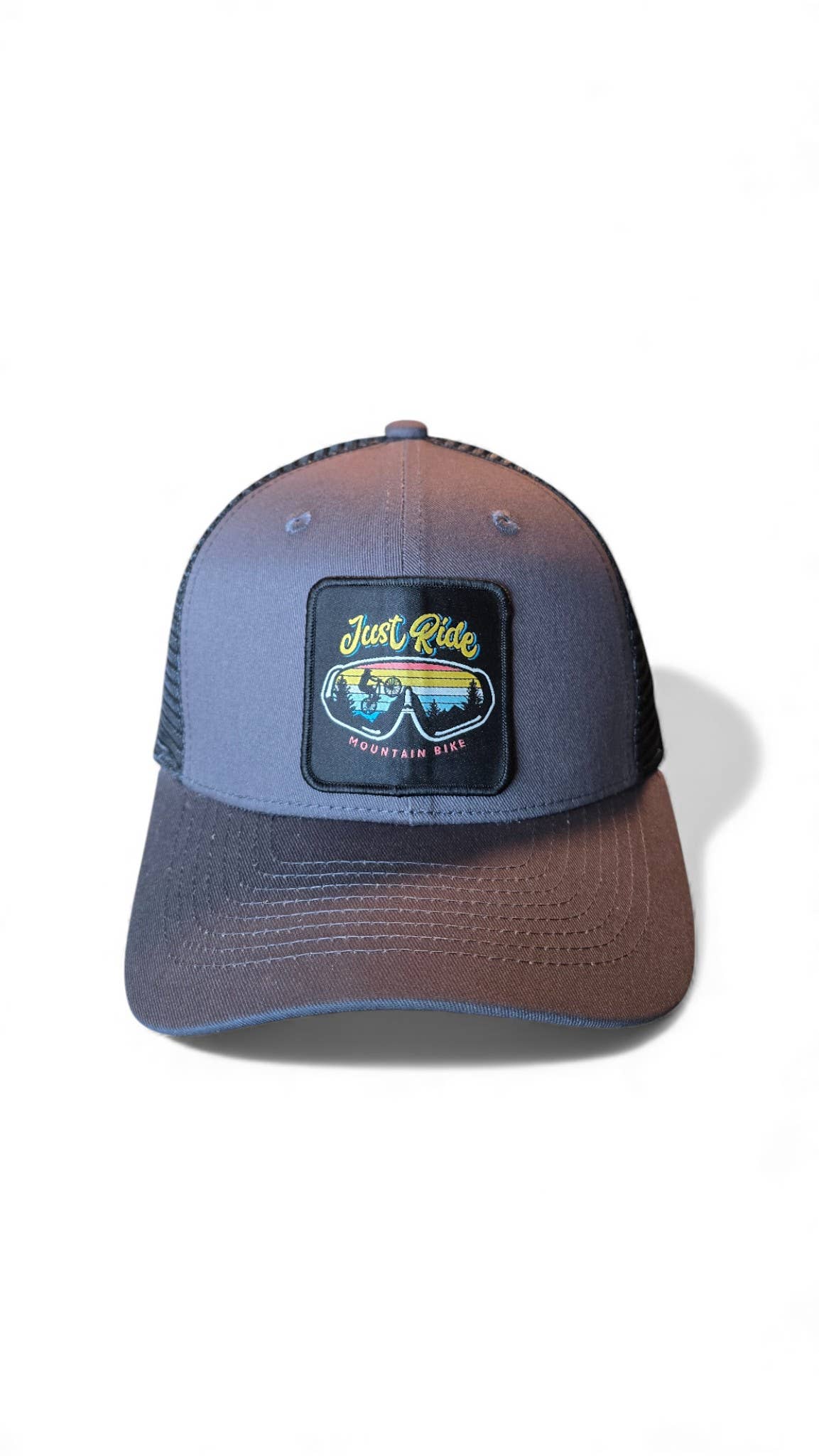 PNW Apparel - Vente Casquette de camionneur – unisexe - Casquette Trucker Just Ride Retro Mountain Bike11