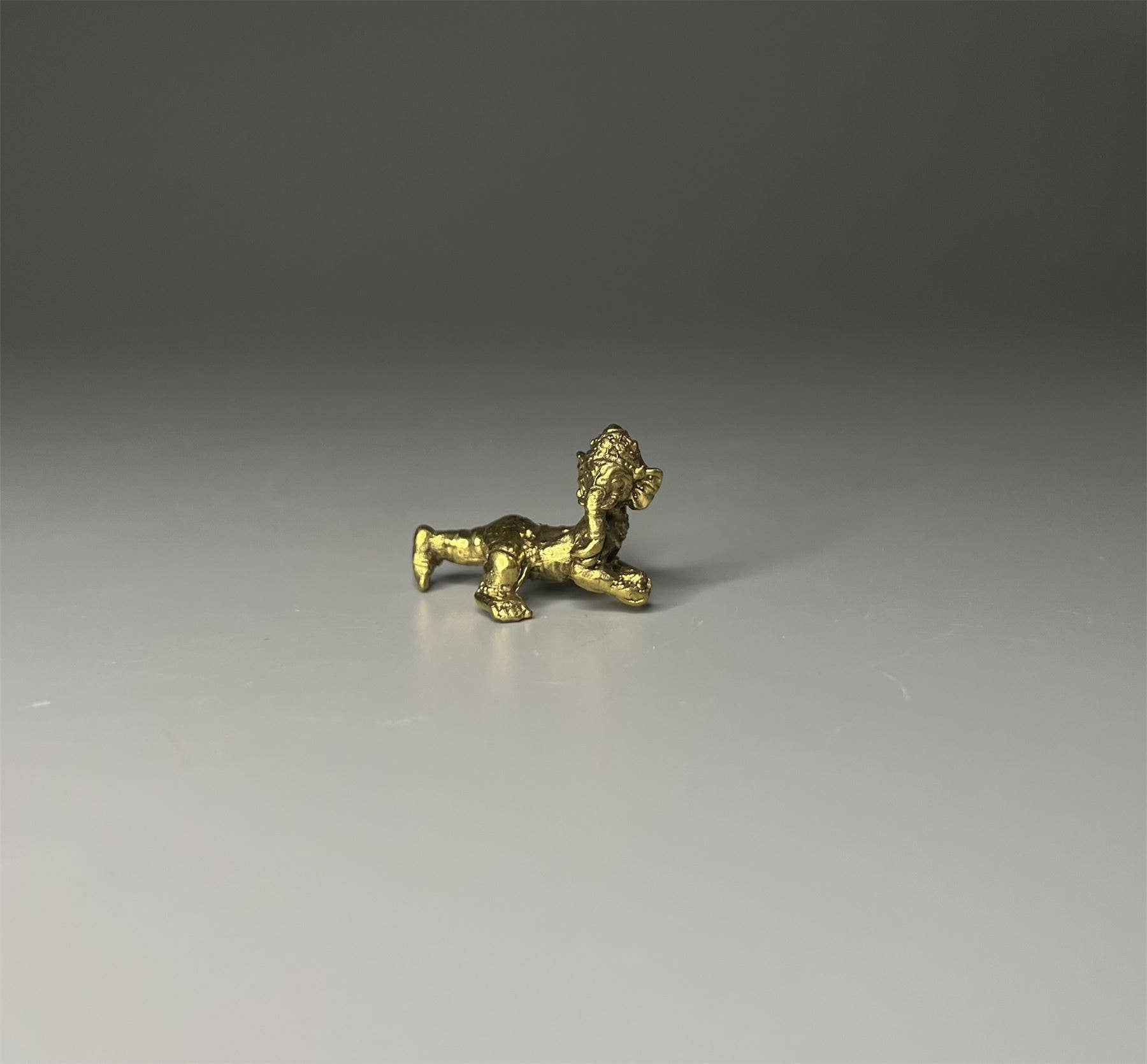 VIE - Venta al por mayor Figura decorativa - Figurita en miniatura de latón174