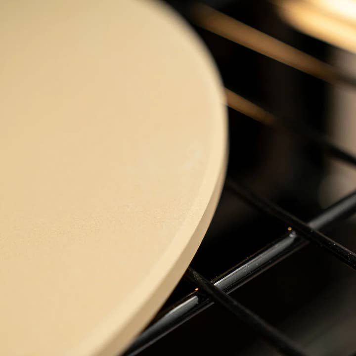 EcoQuality - Wholesale Pizza Board - KCH-08411/KCH-09011, Round/Rect 16", Beige Old Stone Cordierite Pizza Stone2