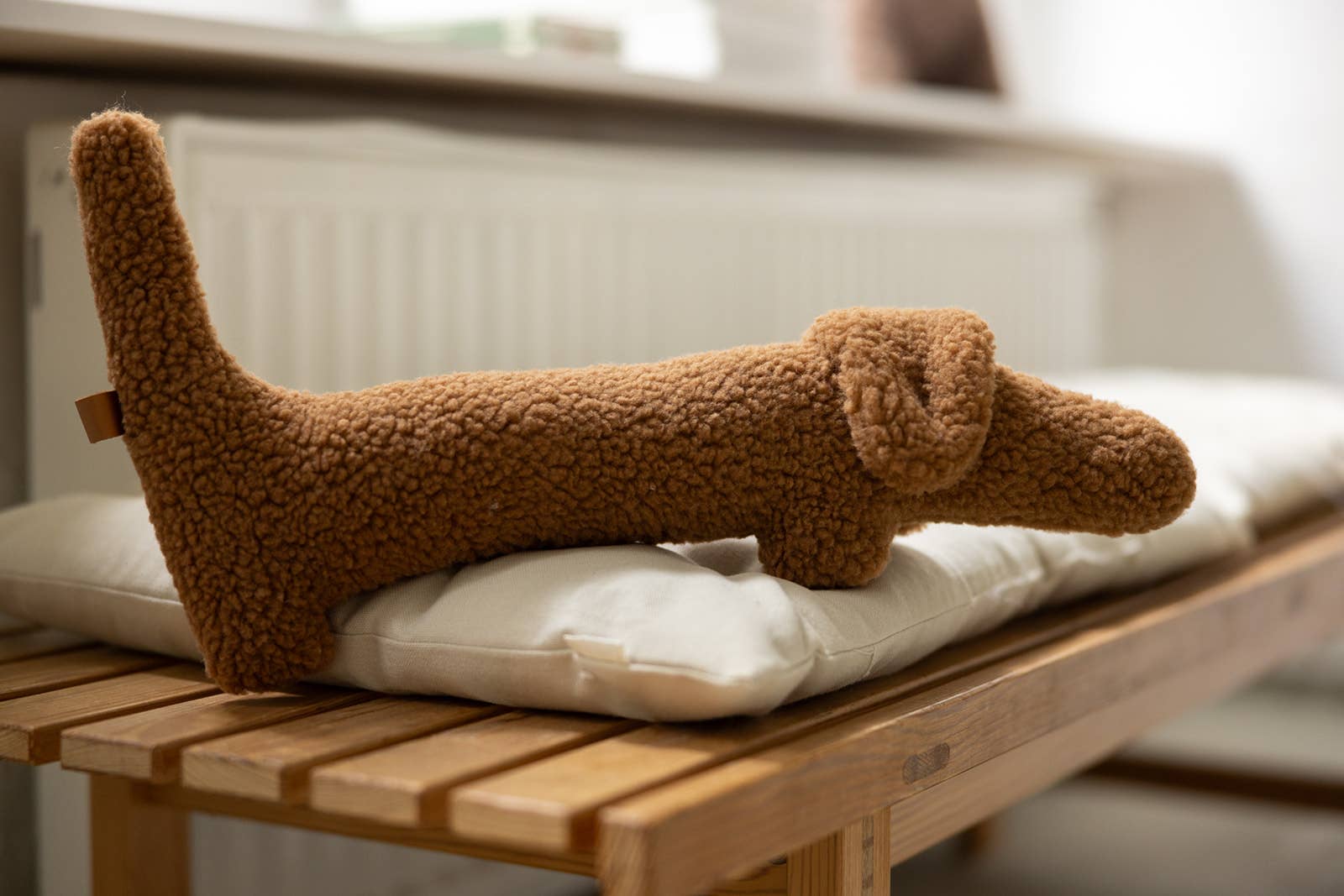 Lieblingspfote - Wholesale Knuffelspeeltje - Hond - Dachshund Musch knuffel- en speelplezier in één1