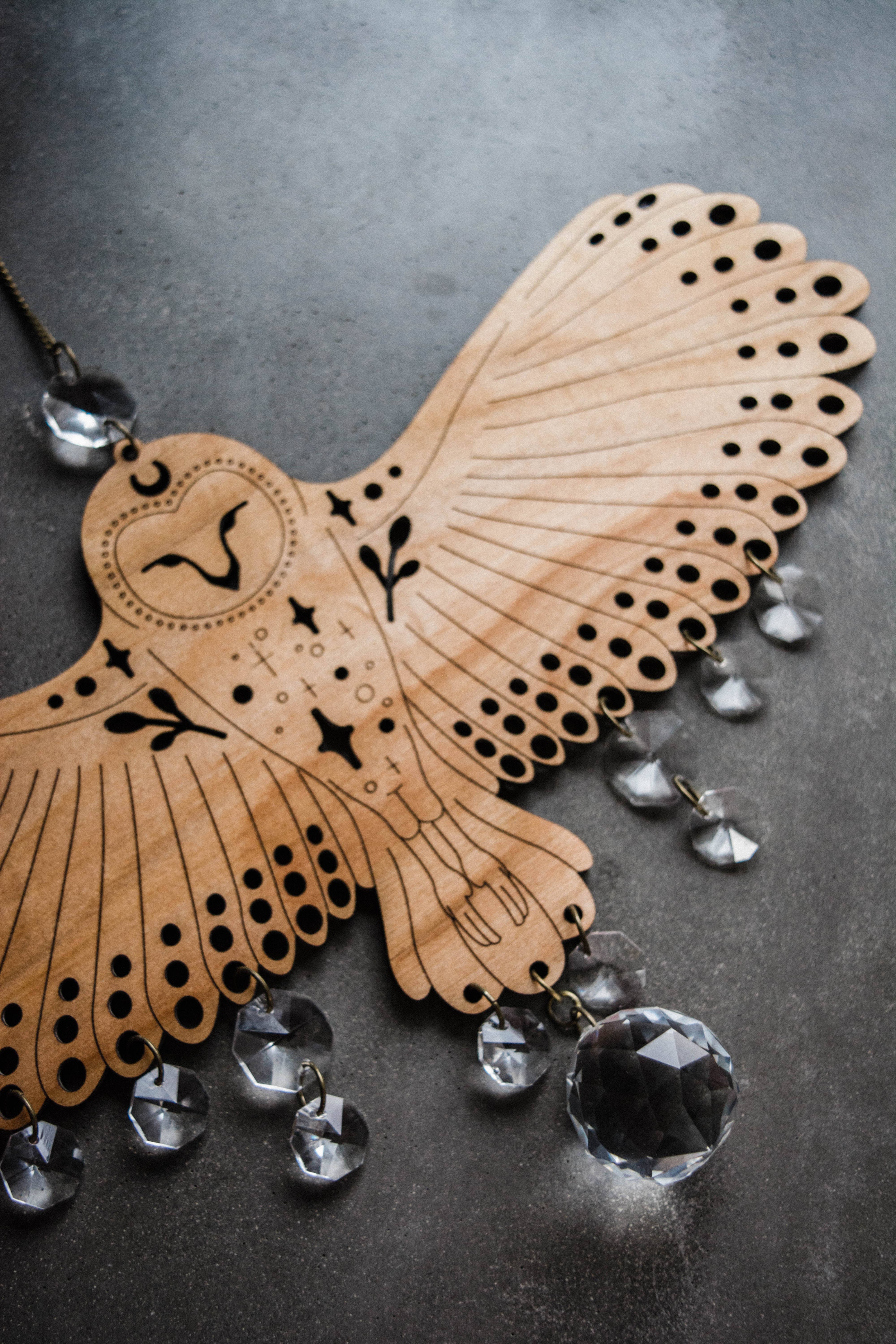 HEX Botanical - Wholesale Suncatcher - Owl Wooden Wall Hanging Bird Suncatcher w/ Crystal Prisms