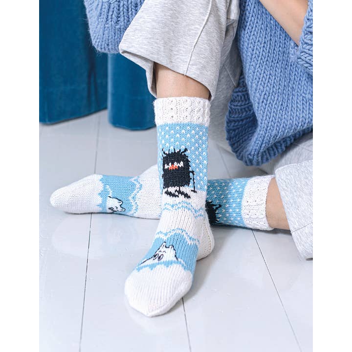Search Press - Wholesale Crafts, Hobbies & DIY Book - Knitted Moomin Socks1