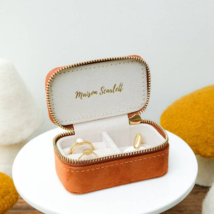 Maison Scarlett - Venta al por mayor Joyero/organizador de joyas - Mini joyero de viaje Marie Velvet